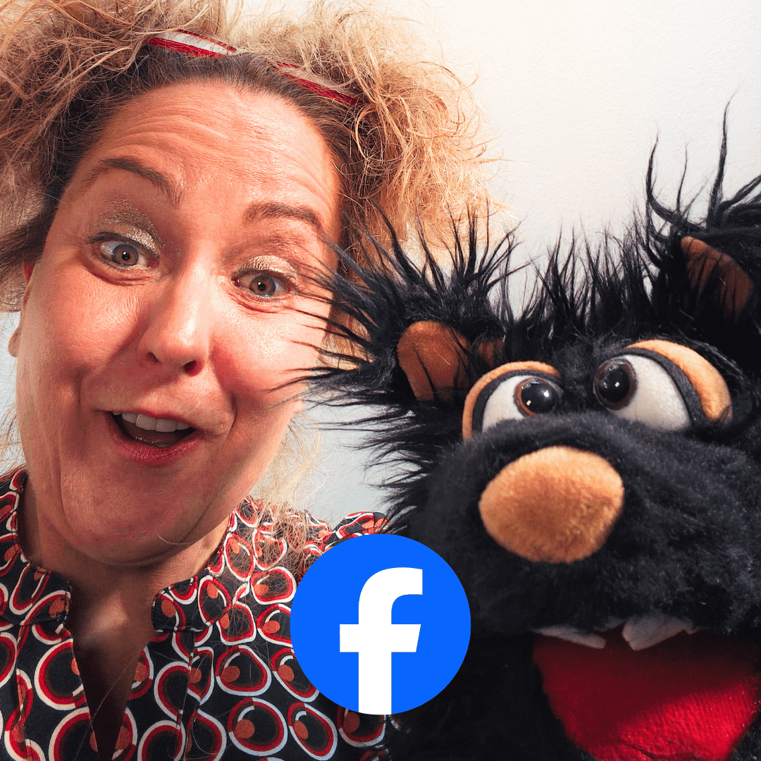 Sonja und Lupino Black mit Facebook-Logo